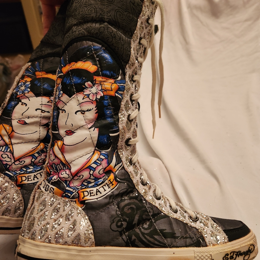 Ed Hardy Boxer Style Geisha Print Super High Top Sneaker Boots women size 7